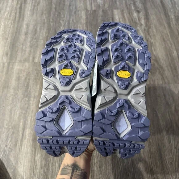 Hoka One One Women’s Kaha 2 Low Goretex 1123191 Csop Size 7 Purple Hiking SAMPLE